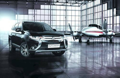 Стартовали продажи обновлённого Mitsubishi Outlander