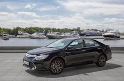 У Toyota Camry появилась особая комплектация