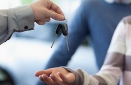 Процедура оформления автомобилей упрощена