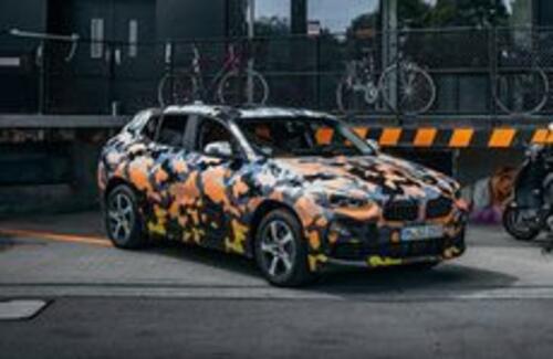 BMW впервые показала новый кроссовер X2
