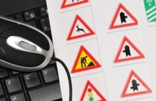 Выучиться на права теперь можно в интернете