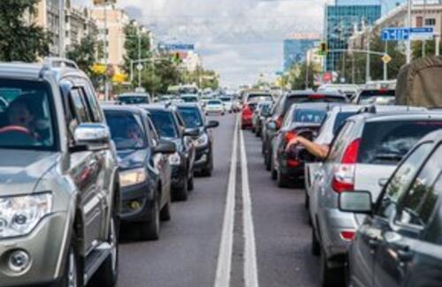 В Казахстане перестали регистрировать транспорт, не соответствующий евро-5