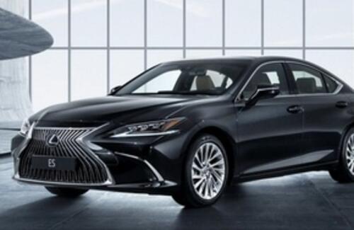 Новый Lexus ES заменит сразу две модели
