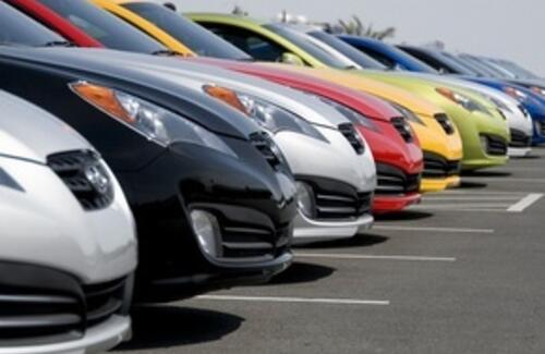 В казахстанских техпаспортах будут прописывают только основные цвета машин