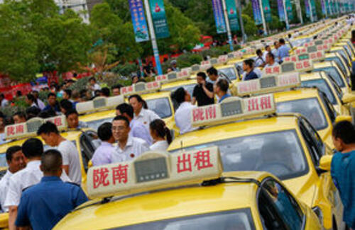 Китай переводит автомобили на спирт