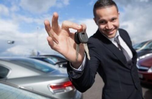 Госкомпаниям запретят закупать иностранные автомобили