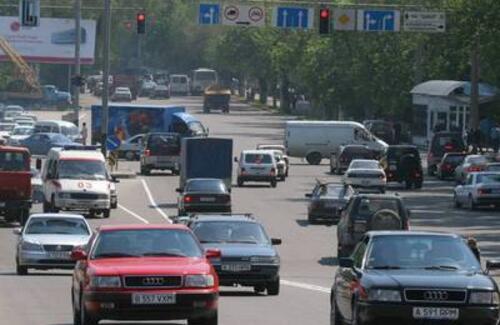 Количество автомобилей выросло в Казахстане
