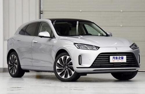 Представлен первый автомобиль Huawei