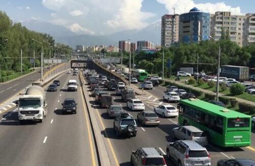 Осенью ужесточат административные наказания для казахстанских водителей