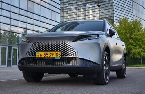 Футуристично, необычно, впечатляюще. Чем нам понравился OMODA C7